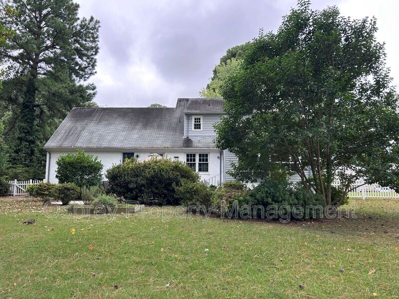 Charming Waterfront Home in Sought-After Chesopeian Colony "ASK ABOUT OUR ZERO DEPOSIT" - Photo 18