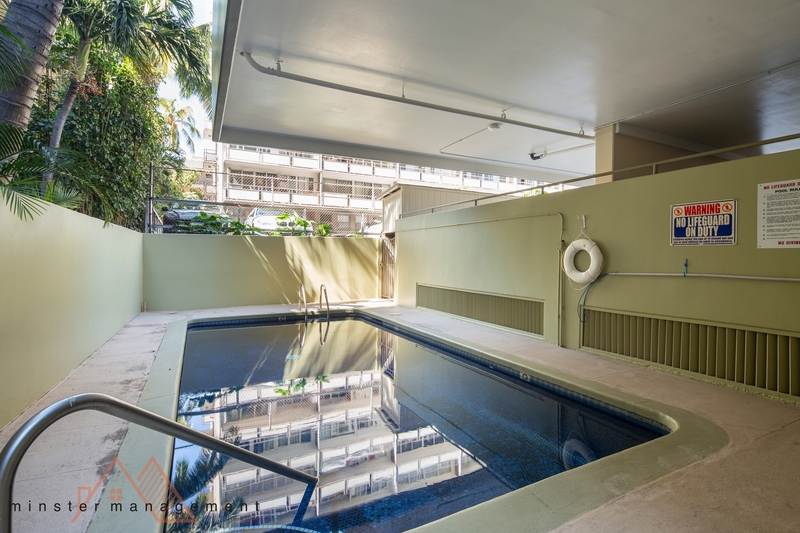 Honolulu Condo: 440 Lewers Street