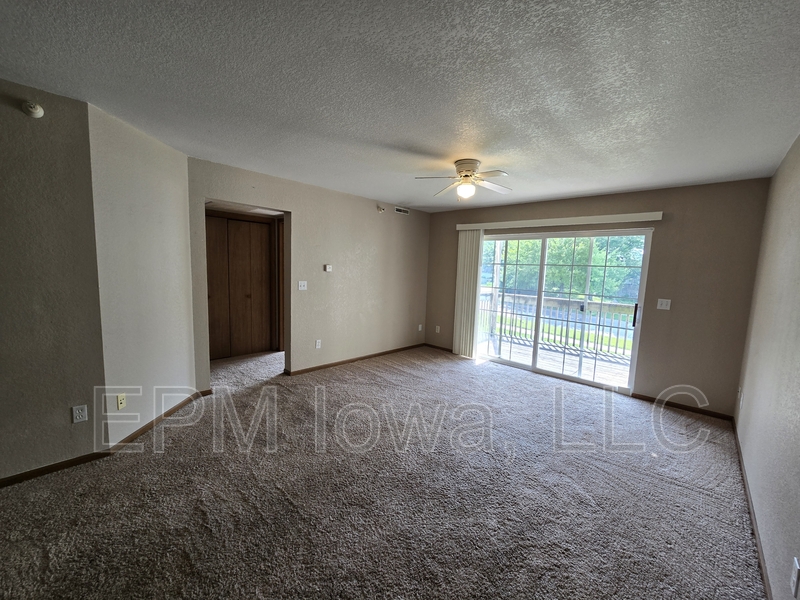Waterloo House: 619  Johnson Street #7