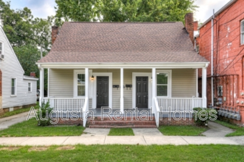 Augusta Condo: 262 Walker Street - B