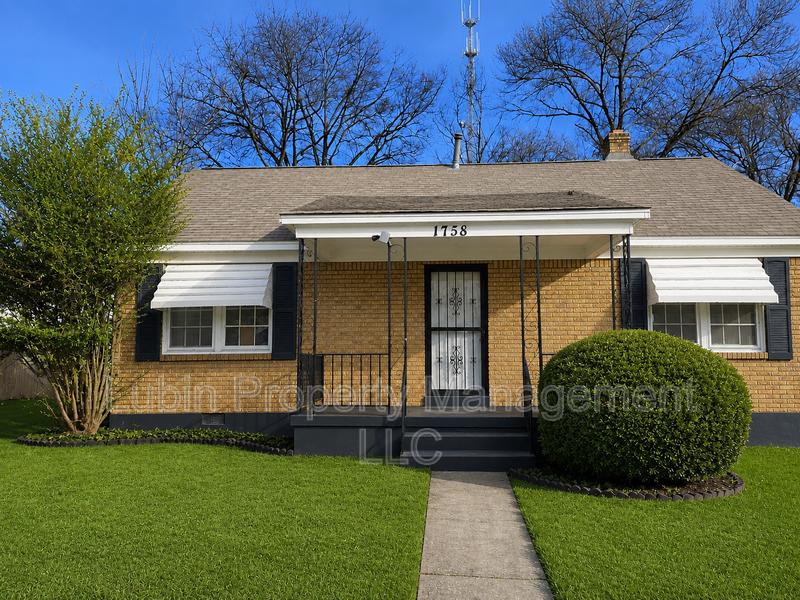 Memphis House: 1758 Mcmillan St