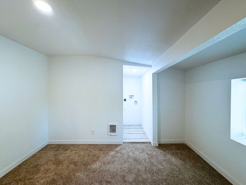 Photo 19 of rental home at 2210 West 19th Avenue