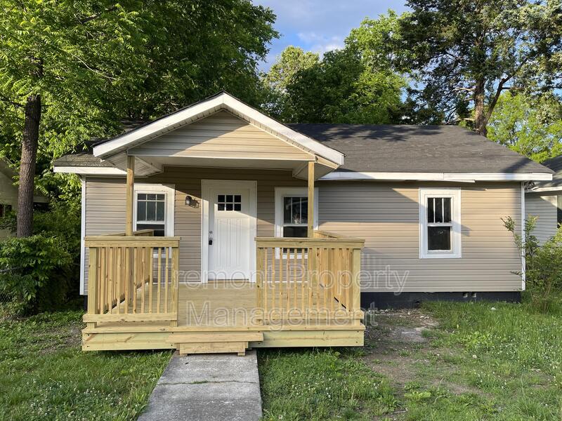 Chattanooga House: 2702 Woodside Street