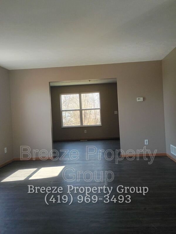 Youngstown House: 326 Wirt Blvd