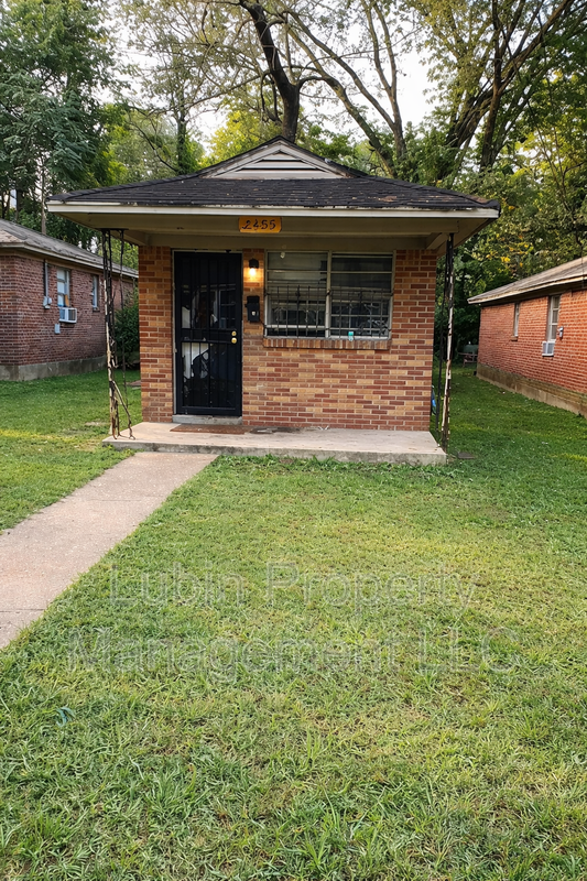 Memphis House: 2455 Douglass Ave