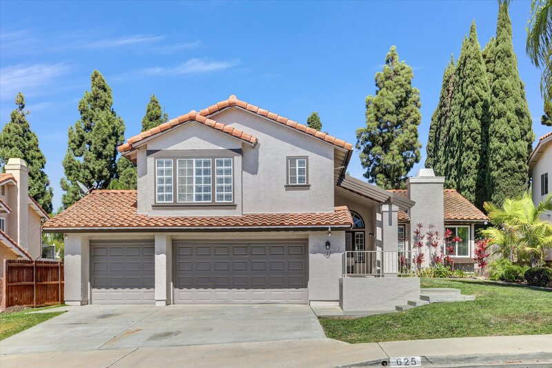 Bonita House: 625 Forester Lane