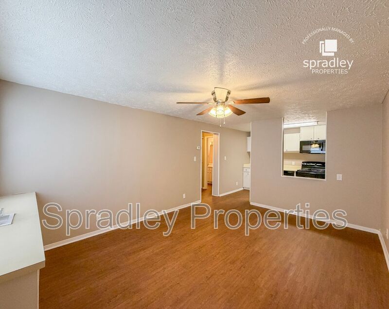 Temple Condo: 608 John Paul Jones Dr.