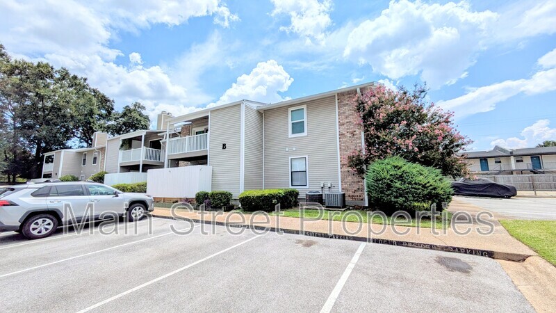 Pensacola Townhome: 7171 9th Avenue