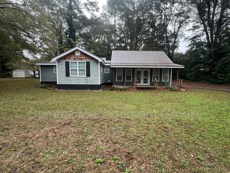 Monticello House: 71 Jackson Street