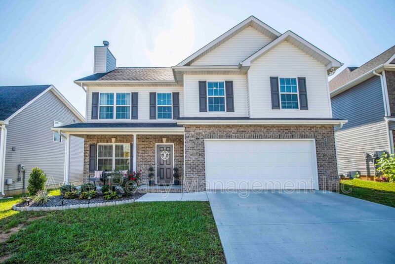 Powell House: 1116 Cloud View Drive