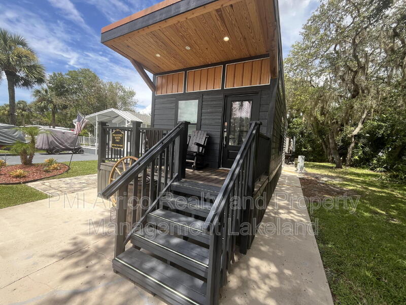 Lake Wales House: 112 Appaloosa Drive