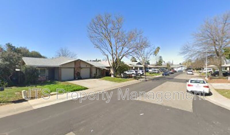 Rancho Cordova Condo: 2662 Los Nogales Way