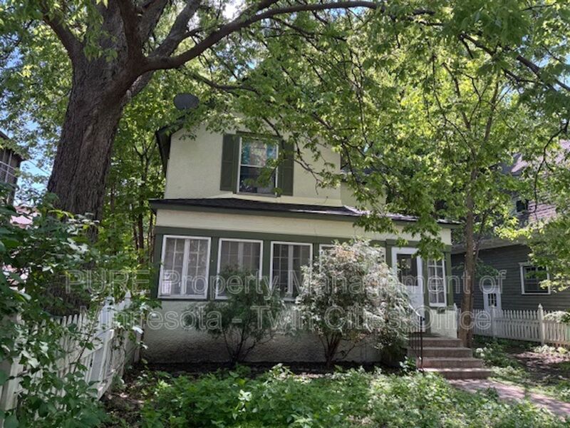 Minneapolis House: 511 W 22nd St