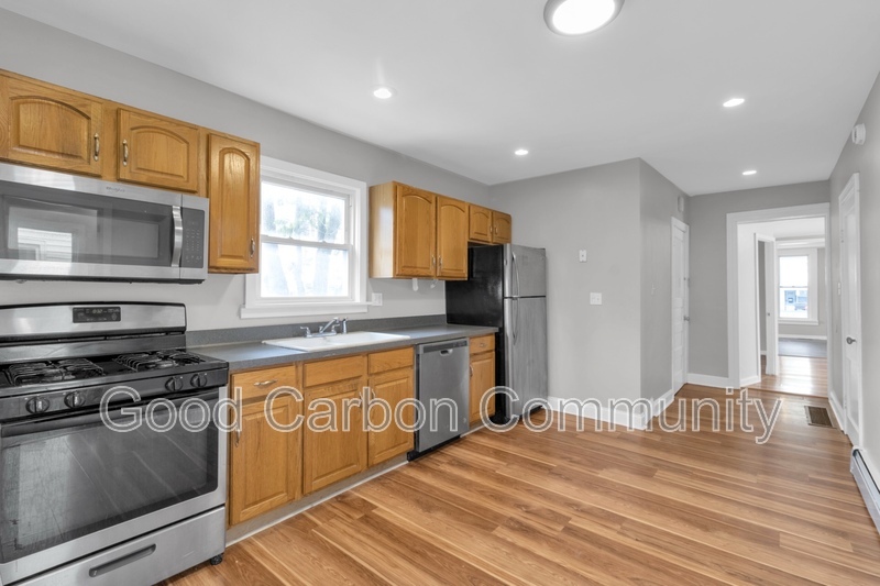 North Tonawanda Condo: 343 Bryant St