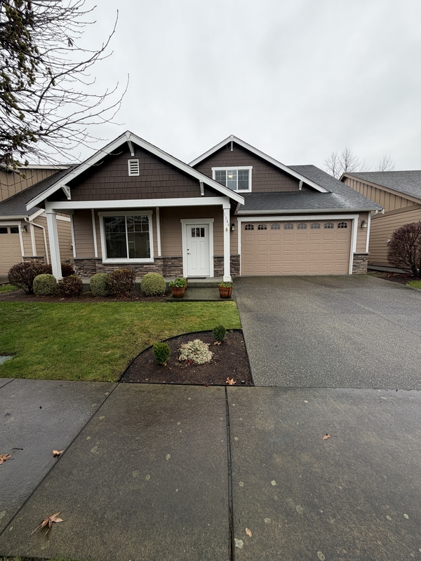 Lynden House: 1546 Bryce Park Loop