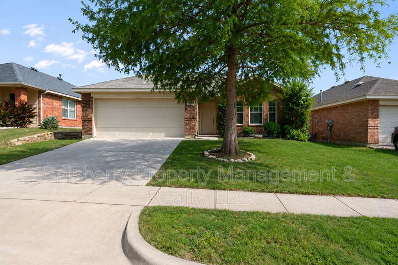 Fort Worth House: 1032 Salt Creek Trail