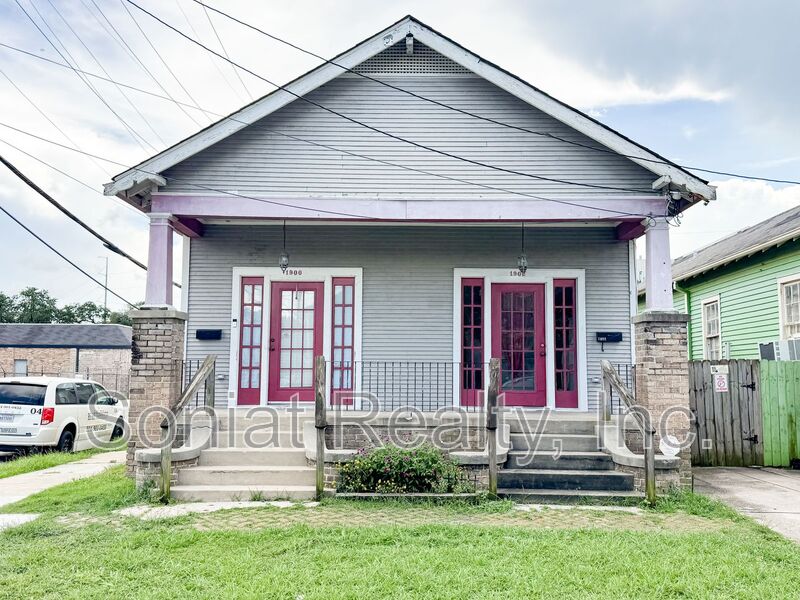 New Orleans House: 1902 Iberville St.