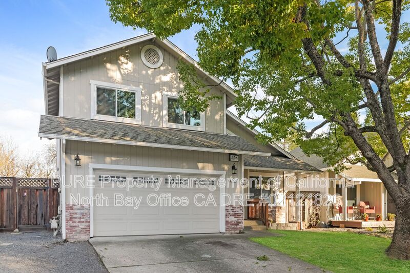 Healdsburg House: 193 Presidential Circle