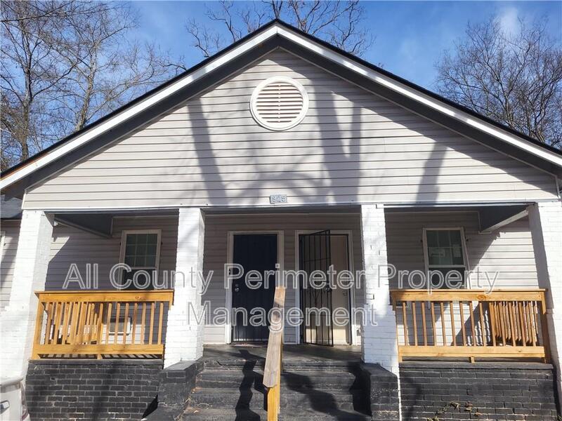 Macon Condo: 925 Troupe Street