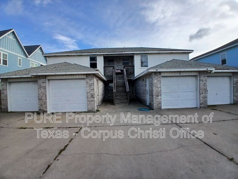 Corpus Christi House: 14006 Fortuna Bay Dr