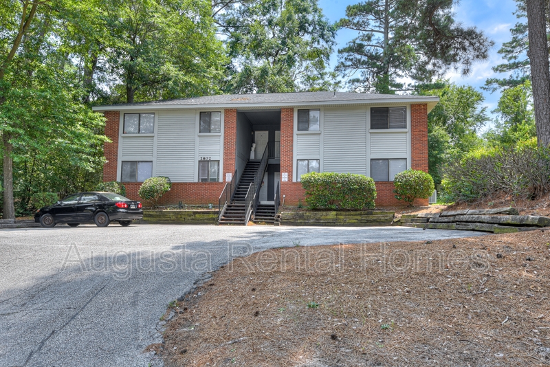 Augusta Condo: 3004C Strickland Court