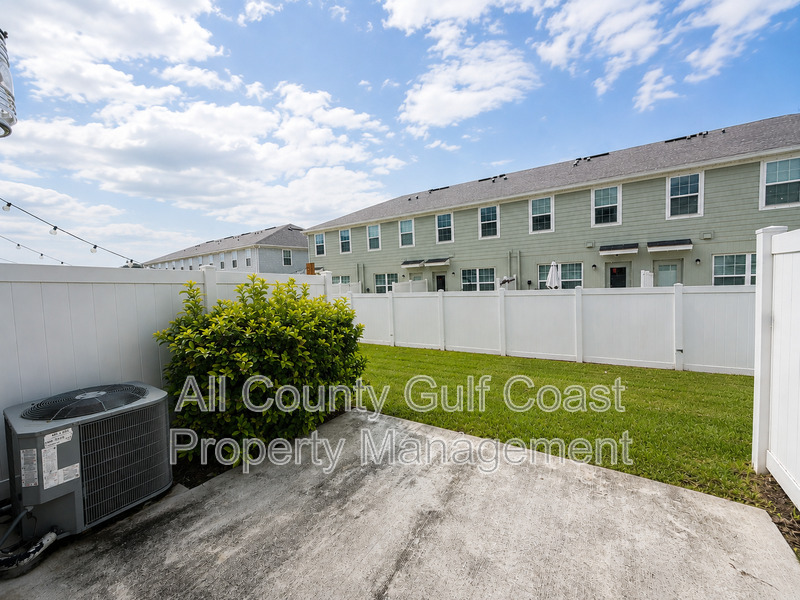 Main Rental Photo 15