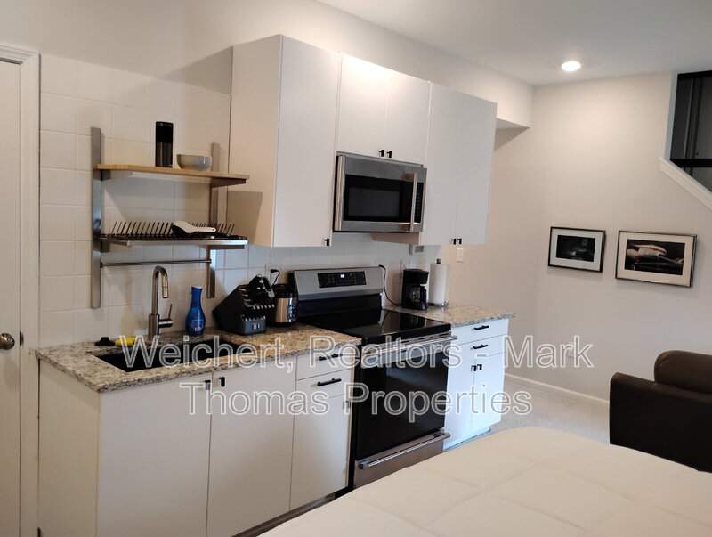 Durham Condo: 1035 Manorhaven Drive