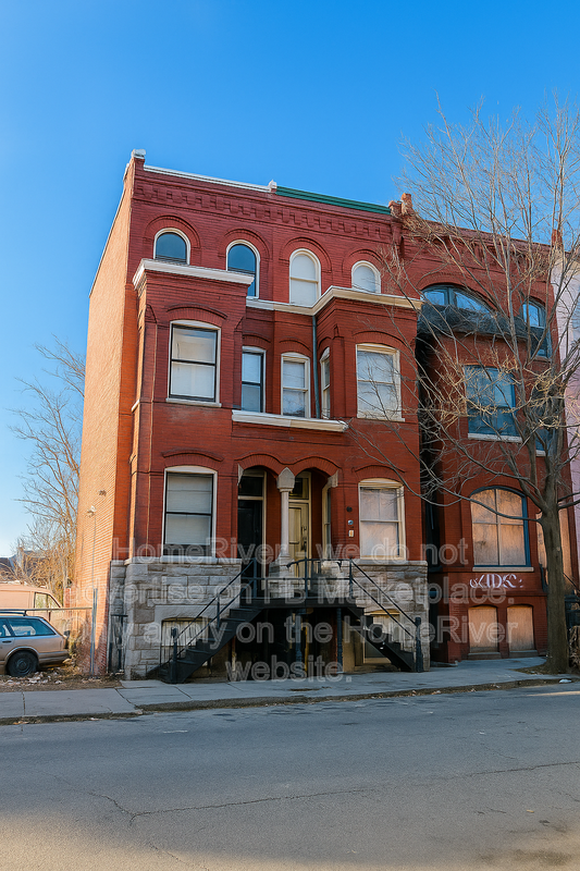 Washington Townhome: 1328 9th St NW