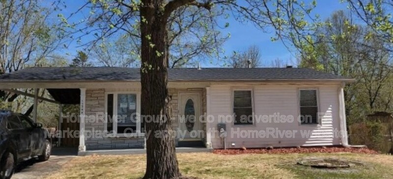 Saint Louis House: 12344 Spanish Pond Rd