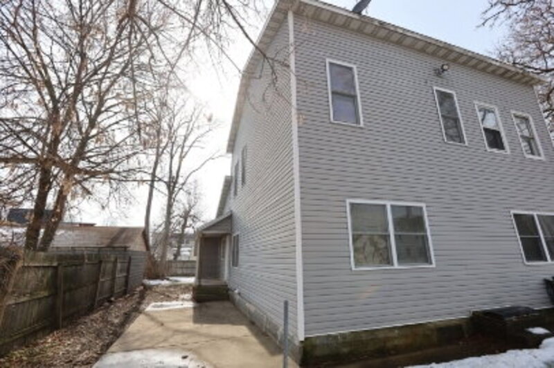 Grand Rapids Condo: 826 4th Street NW