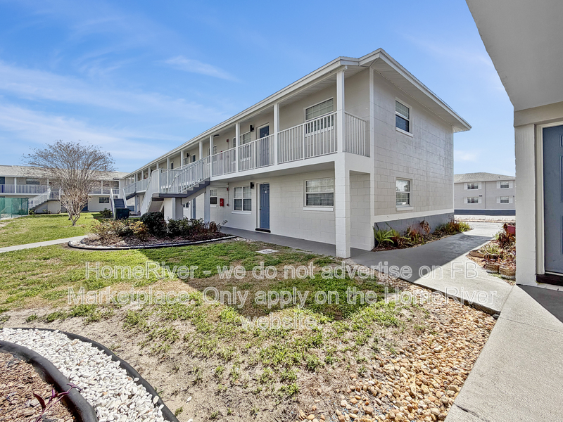 Mount Dora Condo: 1400 Eudora Rd