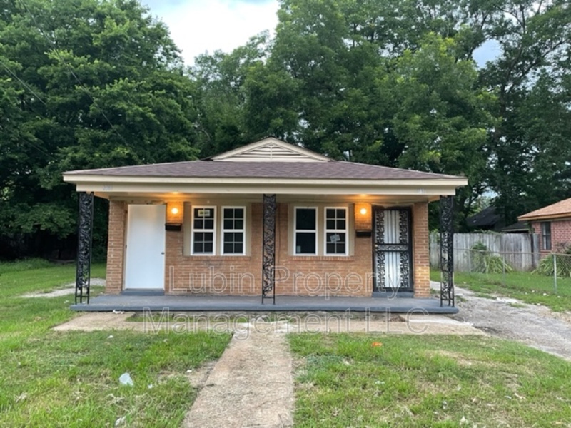 Memphis Condo: 1469 N Hollywood St