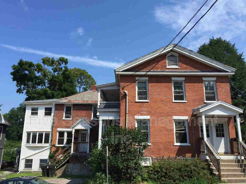 Burlington Condo: 70-74 Adams St - 72