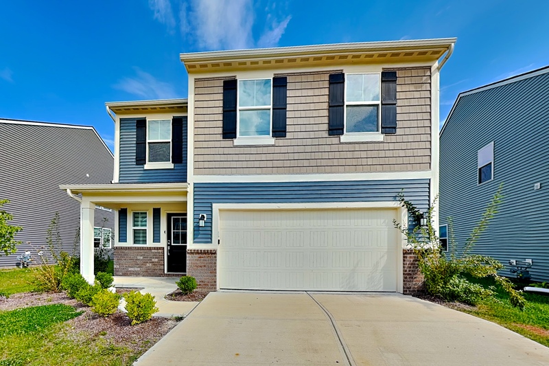 Indianapolis House: 11458 Basalt Dr