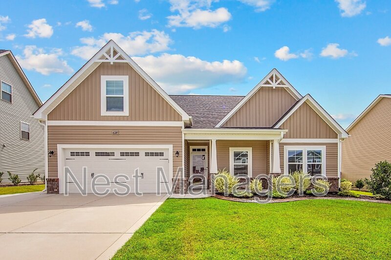 Raeford House: 620 Stonebriar Avenue