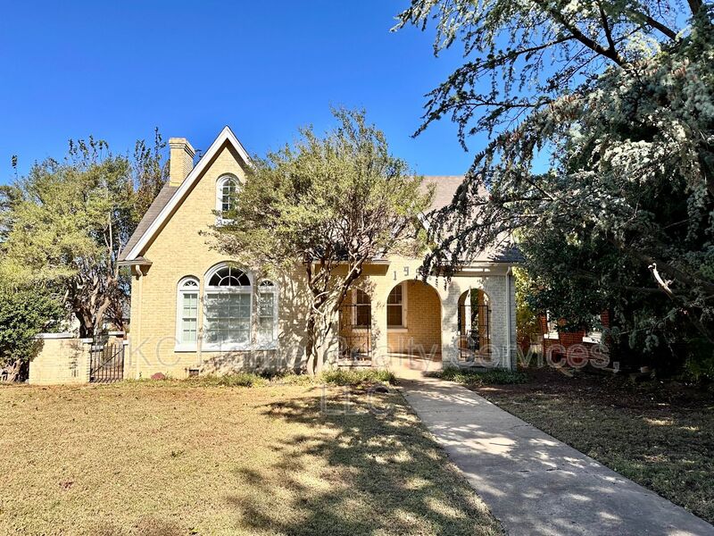 Oklahoma City House: 1947 NW 20th Street