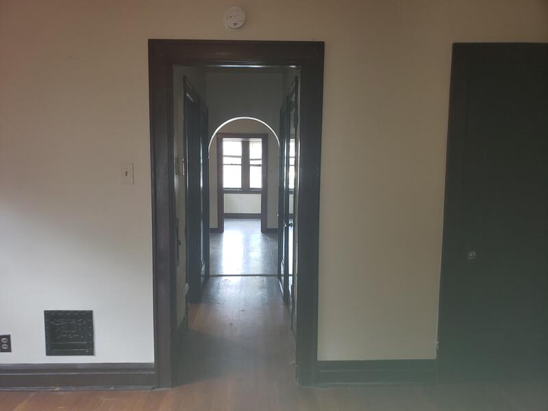 St. Louis Condo: 3849 A Alberta St - 2F