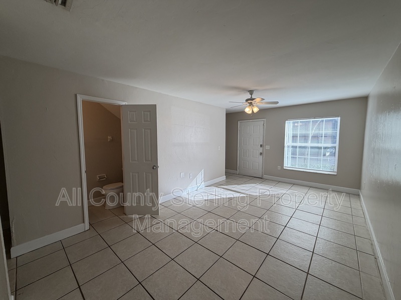 Gainesville Townhome: 1718 SW 69th Terrace