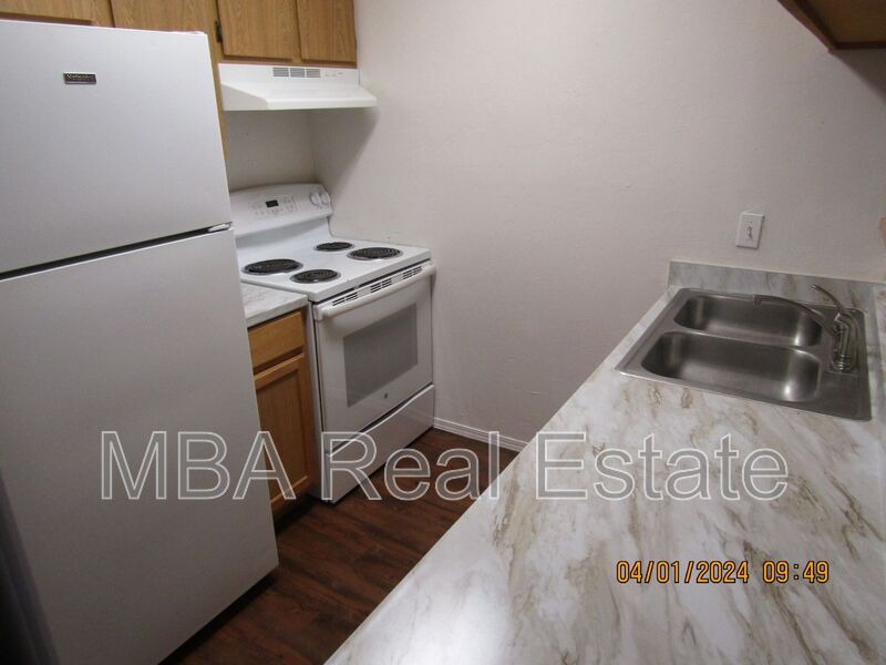 Prescott Condo: 610 S Granite St