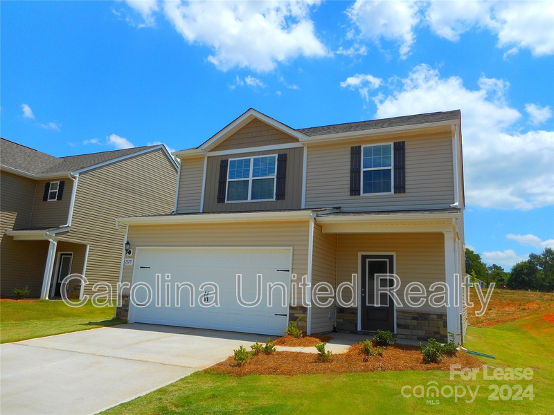 Charlotte House: 2329 Transatlantic Ave
