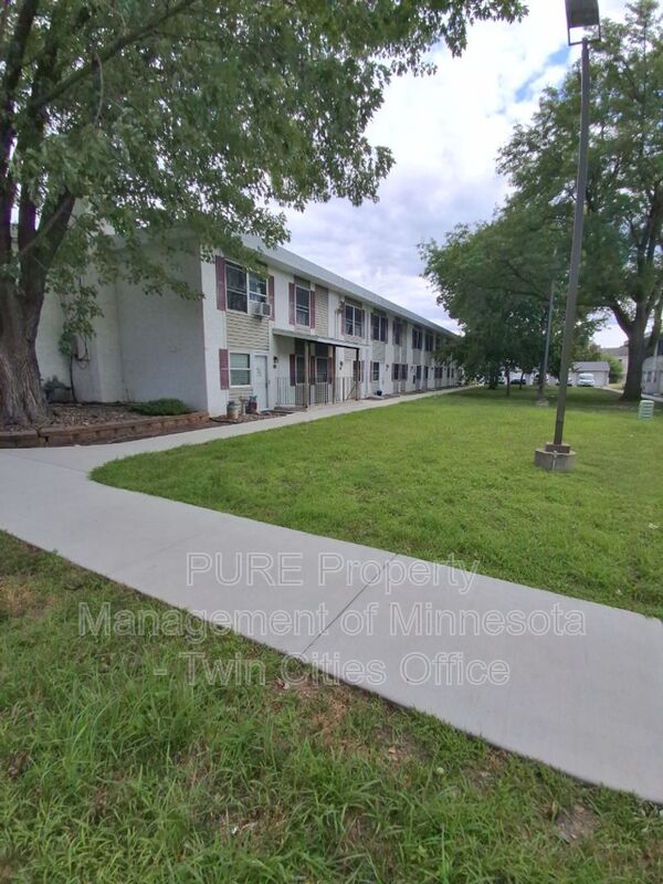 Bloomington Condo: 1531 American Blvd E