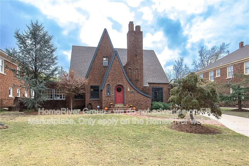 Oklahoma City House: 2730 NW 17th St
