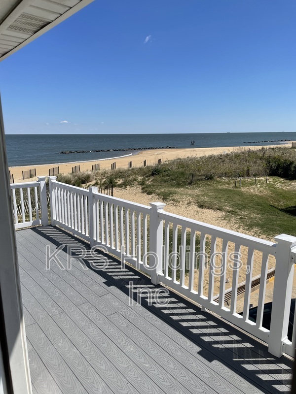 Norfolk Condo: 946 W Ocean View Ave VA