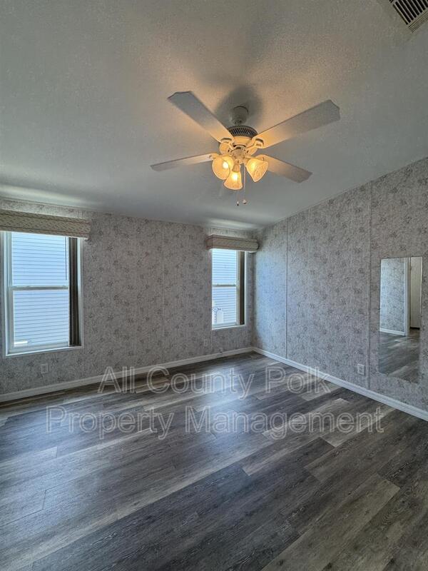Main Rental Photo 18