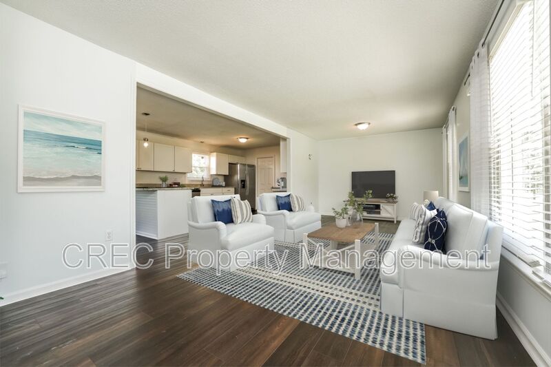 North Charleston House: 7744 Allwood Avenue