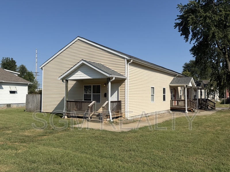 Belleville Condo: 26 N 18th St