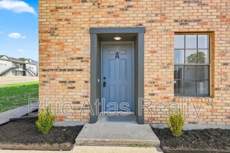 Fort Worth Townhome: 8108 Foxfire Lane - A