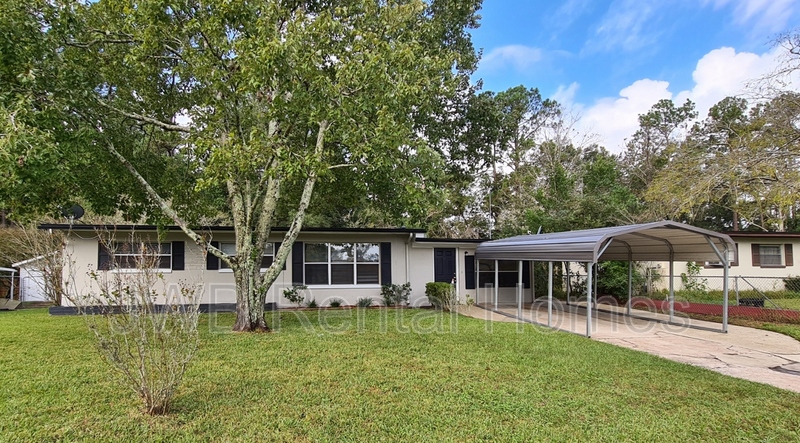 Jacksonville House: 2050 Monteau Dr