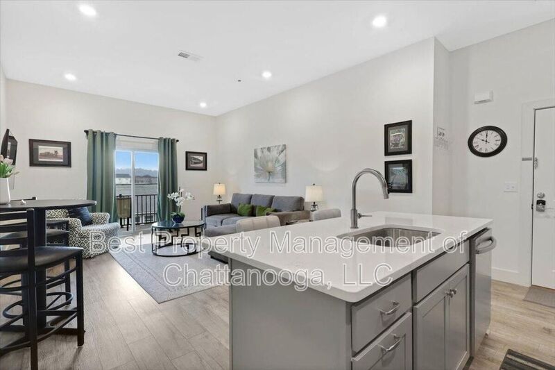 Chattanooga House: 1603 Fagan Street 202