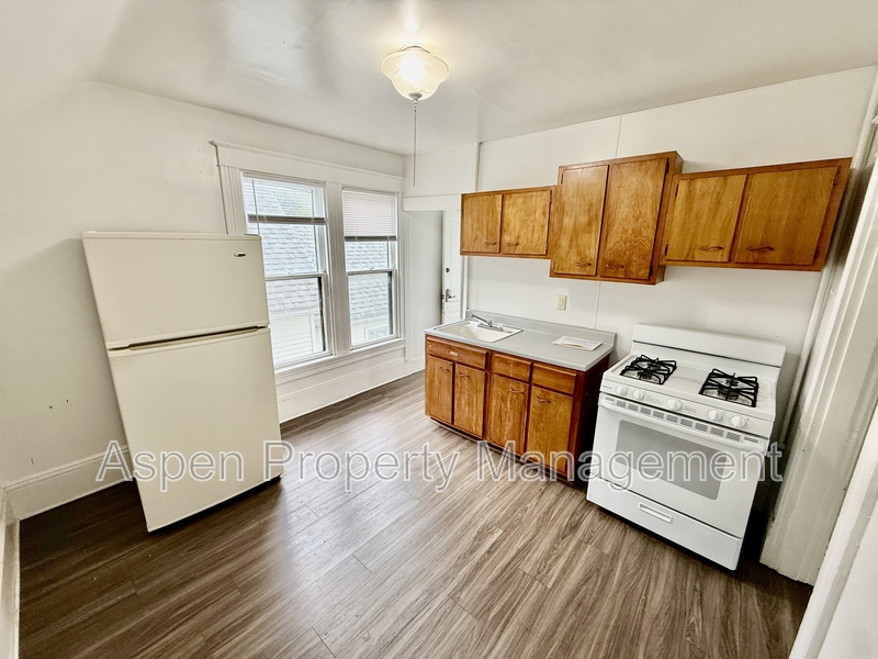 Burlington Condo: 1111 South 7th Street